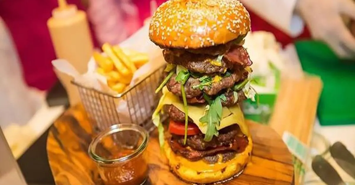 Gastronomia hotelowa: jak hotele dbają o jakość posiłków